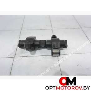 Коромысло клапана (рокер)  Audi A4 B6 2002 038443B #2