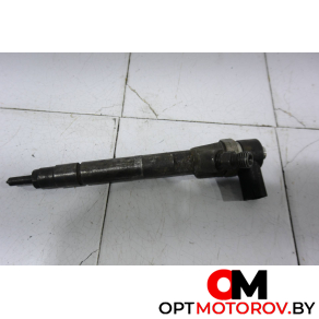 Форсунка топливная  Mercedes-Benz Vito W639 2005 0445110140,A6460700287 #1