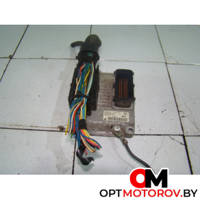 Блок управления двигателем  Opel Corsa D 55557934 #1