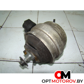 Подушка крепления двигателя  Audi A6 4F/C6 2005 8E0198379AC #1