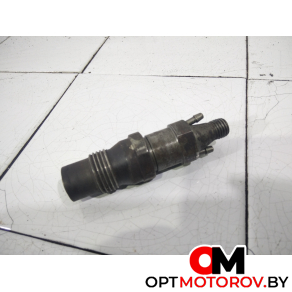 Форсунка топливная  Volkswagen Passat B3 1993 068130202A #1