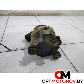 Насос антифриза дополнительный  Volkswagen Passat B6 2009 03L965561A #2