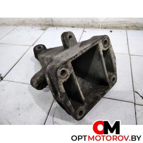 Кронштейн двигателя  Mercedes-Benz Sprinter 2 поколение (W906) 2006 A6462230304 #2