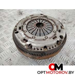 Комплект сцепления  Volkswagen Polo 5 поколение 2013 03C141025, 03C141031D, R03C105273H #1