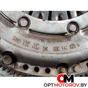 Комплект сцепления  Volkswagen Polo 5 поколение 2013 03C141025, 03C141031D, R03C105273H #2