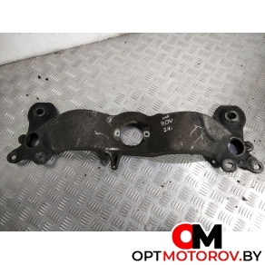 Кронштейн коробки (балка кпп)  Audi A4 B6 2004 8E0399263AL #3