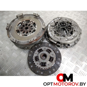 Комплект сцепления  Audi A5 8T 2007 415034610, 323078510, 323078410 #3