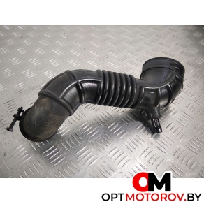 Патрубок воздушного фильтра  Kia Sorento 1 поколение 2004 281303E210 #1