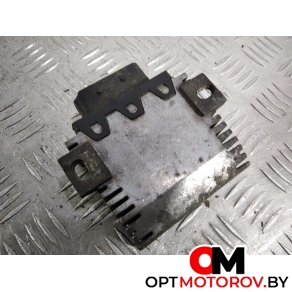 Блок управления топливным насосом  Audi A8 D3/4E [рестайлинг] 2006 4E0906093B #3