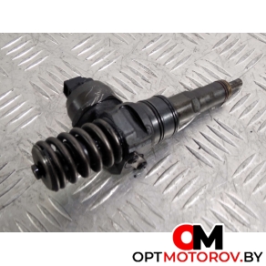 Форсунка топливная  Volkswagen Golf 5 поколение 2006 038130073AL, 0414720039 #2