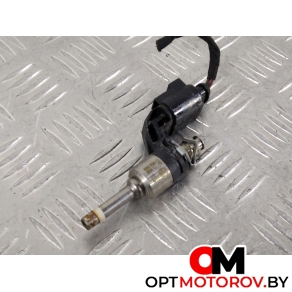 Форсунка топливная  Skoda Octavia 3 поколение (A7) 2014 03C906036M #2