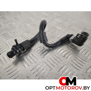 Трубка вакуумная  Audi A6 4F/C6 2007 4F0611939B #3