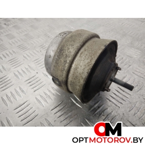 Подушка крепления двигателя  Audi A6 4B/C5 [рестайлинг] 2001 8E0199379D #5