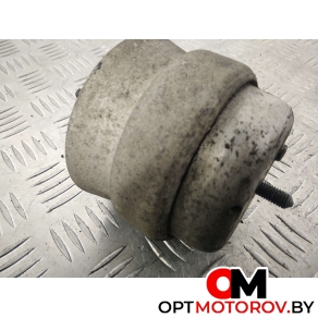 Подушка крепления двигателя  Audi A6 4B/C5 [рестайлинг] 2001 8E0199379D #7