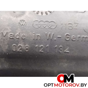 Фланец (тройник) системы охлаждения  Audi A4 B5 1999 028121132 #2