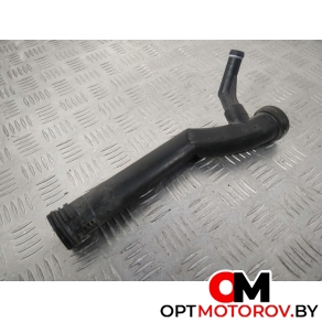Патрубок охлаждения  Volkswagen Polo 5 поколение 2012 03E121065A #1