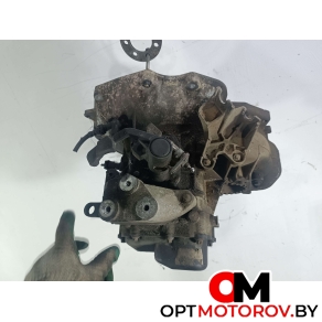 КПП механическая (МКПП)  Opel Vectra 2 поколение (B) 2008 F17W419, F17419 #9