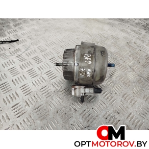 Подушка крепления двигателя  Audi A6 4F/C6 2008 4F0199379L #3