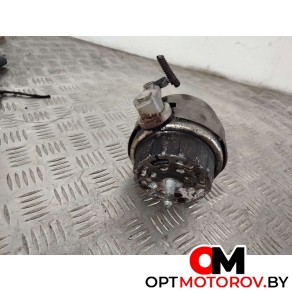 Подушка крепления двигателя  Audi A6 4F/C6 2008 4F0199379L #4