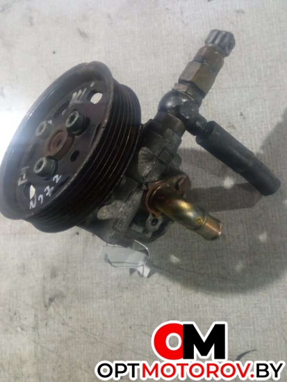 Насос гидроусилителя руля  Volkswagen Transporter T4 2001 130422154B           #2