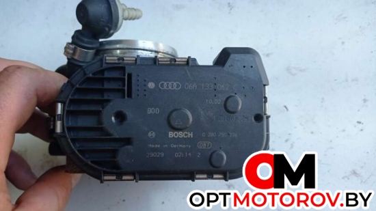 Дроссельная заслонка  Audi 2000 06a133062c           #2