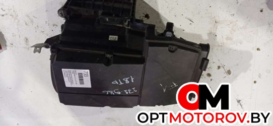 Корпус воздушногo фильтра  Mercedes-Benz 3 2004 а2710900901          #1