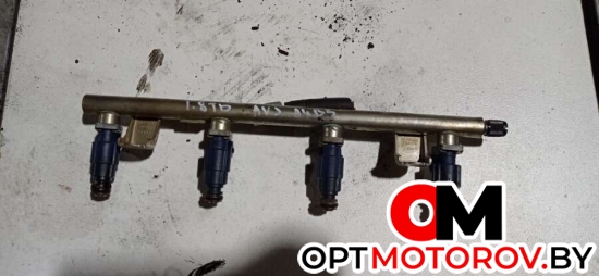 Форсунка топливная  Audi 2000 06b133551m           #1
