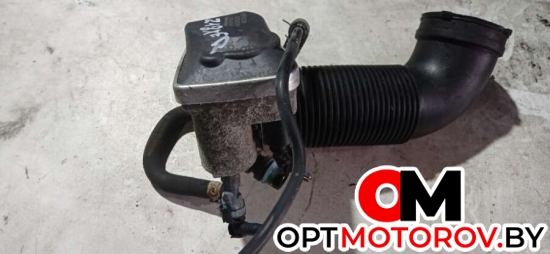 Дроссельная заслонка  Opel Zafira 2007 55562380             #2