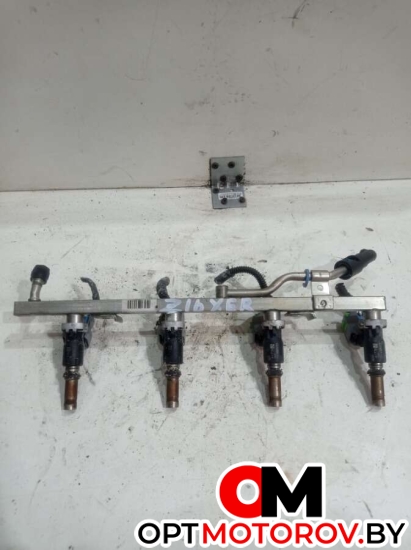 Форсунка топливная  Opel Astra 3 2008 25380933             #1