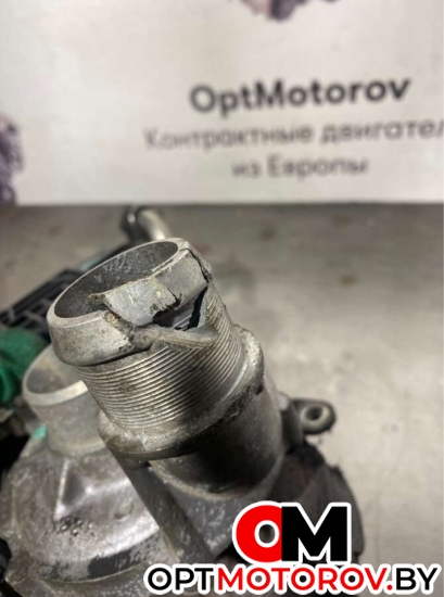  6R8Q6K682BD          #5