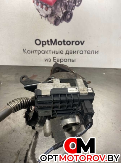  6R8Q6K682BD          #10