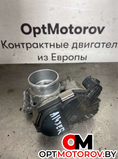 Дроссельная заслонка  Opel Astra J 2009 55562270             #1