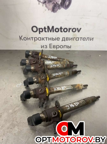 Форсунка топливная  Land Rover Discovery 3 поколение 2008 7H2Q9K546CB          #1