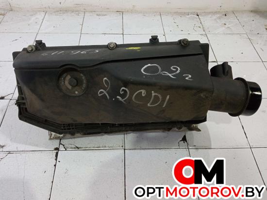 Корпус воздушногo фильтра  Mercedes-Benz C-Класс W203/S203/CL203 2002 A6110902301 #1