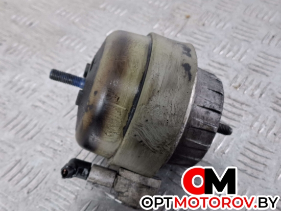 Подушка крепления двигателя  Audi A4 B7 2007 4F0199382H #2