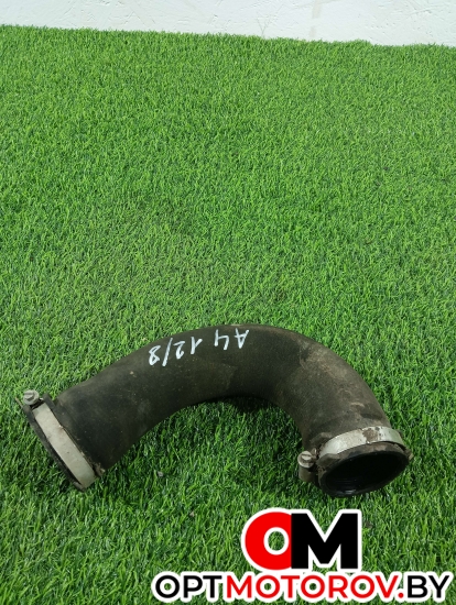 Патрубок интеркулера  Audi A4 B8/8K 2009 8K0145709H #1