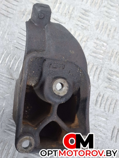 Кронштейн полуоси  Ford Focus 2 поколение [рестайлинг] 2007 4M513K305CA #4