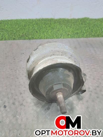Подушка крепления двигателя левая  Audi A4 B8/8K 2010 4F0199379BK #1