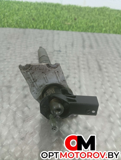 Форсунка топливная  Audi A4 B8/8K 2010 03L130277 #2