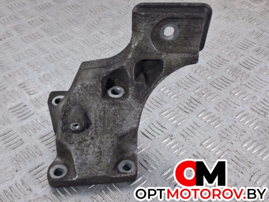 Кронштейн двигателя  Land Rover Discovery 3 поколение 2007 4H226037AA, 4H226037 #4
