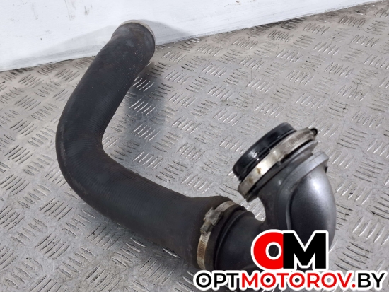 Патрубок интеркулера  Opel Insignia 1 поколение (A) 2012 VRBF20528C #3