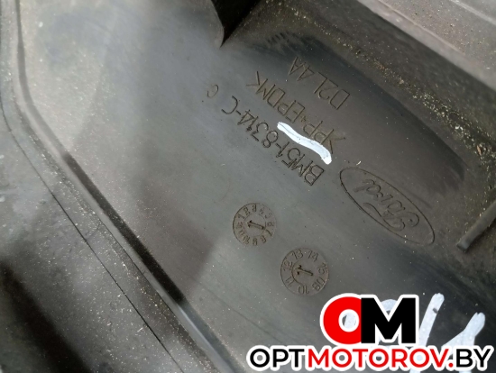 Дефлектор радиатора  Ford Focus 3 поколение 2012 BM518314c #4