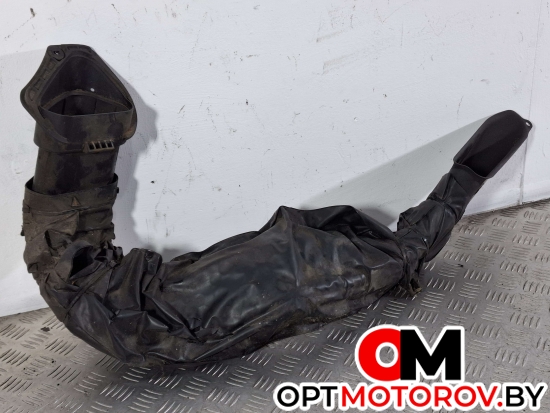 Воздухозаборник  Opel Insignia 1 поколение (A) 2009 55561770 #1