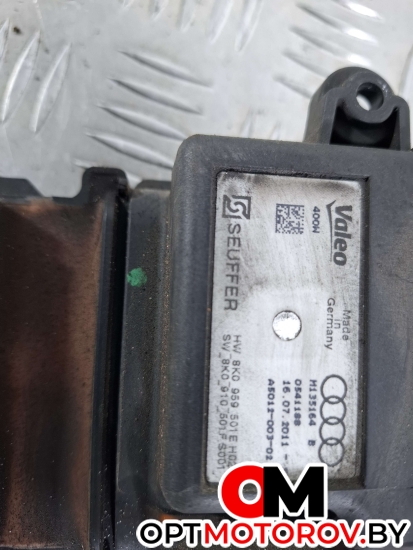 Патрубок (трубопровод или шланг)  Audi A5 8T 2011 989462U, 993334V #2