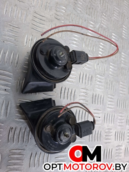 Сигнал звуковой  Audi A4 B7 2008 8T0951221A, 8T0951223A #1