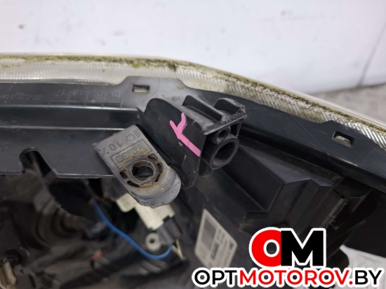 Фара правая  Toyota Auris 1 поколение 2008 8111002480, 89901945, 89901359 #5