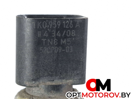 Усилитель бампера переднего  Volkswagen Golf 6 поколение 2009 1K0959126A #3
