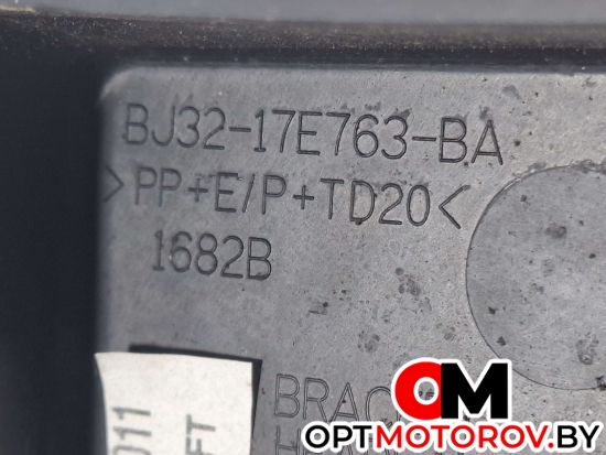 Кронштейн крепления бампера переднего  Land Rover Range Rover Evoque L538 2011 BJ3217E763BA, BJ3217E763 #4