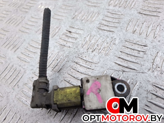 Датчик удара  Toyota Avensis 2 поколение (T250) [рестайлинг] 2008 8917302030 #1