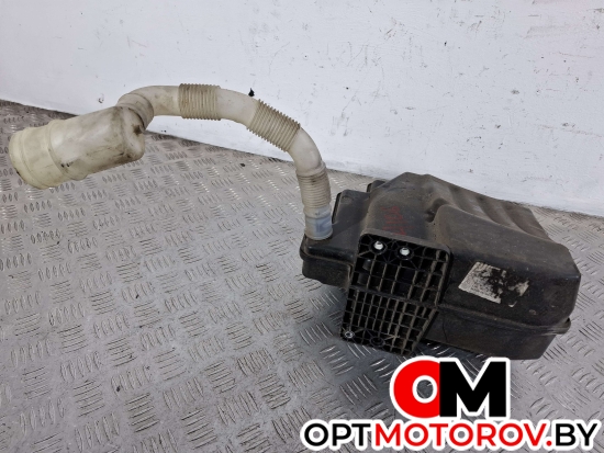 Бачок омывателя  Volkswagen Golf Plus 2 поколение 2009 1K0955453Q, 1K0955453R, 1K0955459S #3